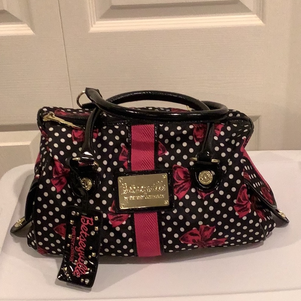 BETSEY JOHNSON Betseyville black with pink bows nylon satchel